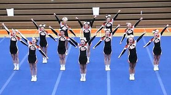 Escanaba Girls Win Munising Cheerleading Classic Rrn Sports The Source For Sports In 4662