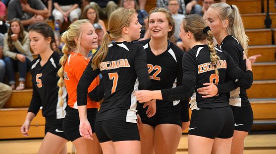 Escanaba Volleyball Team Rallies Past Kingsford Rrn Sports The Source For Sports In Michigan 5256